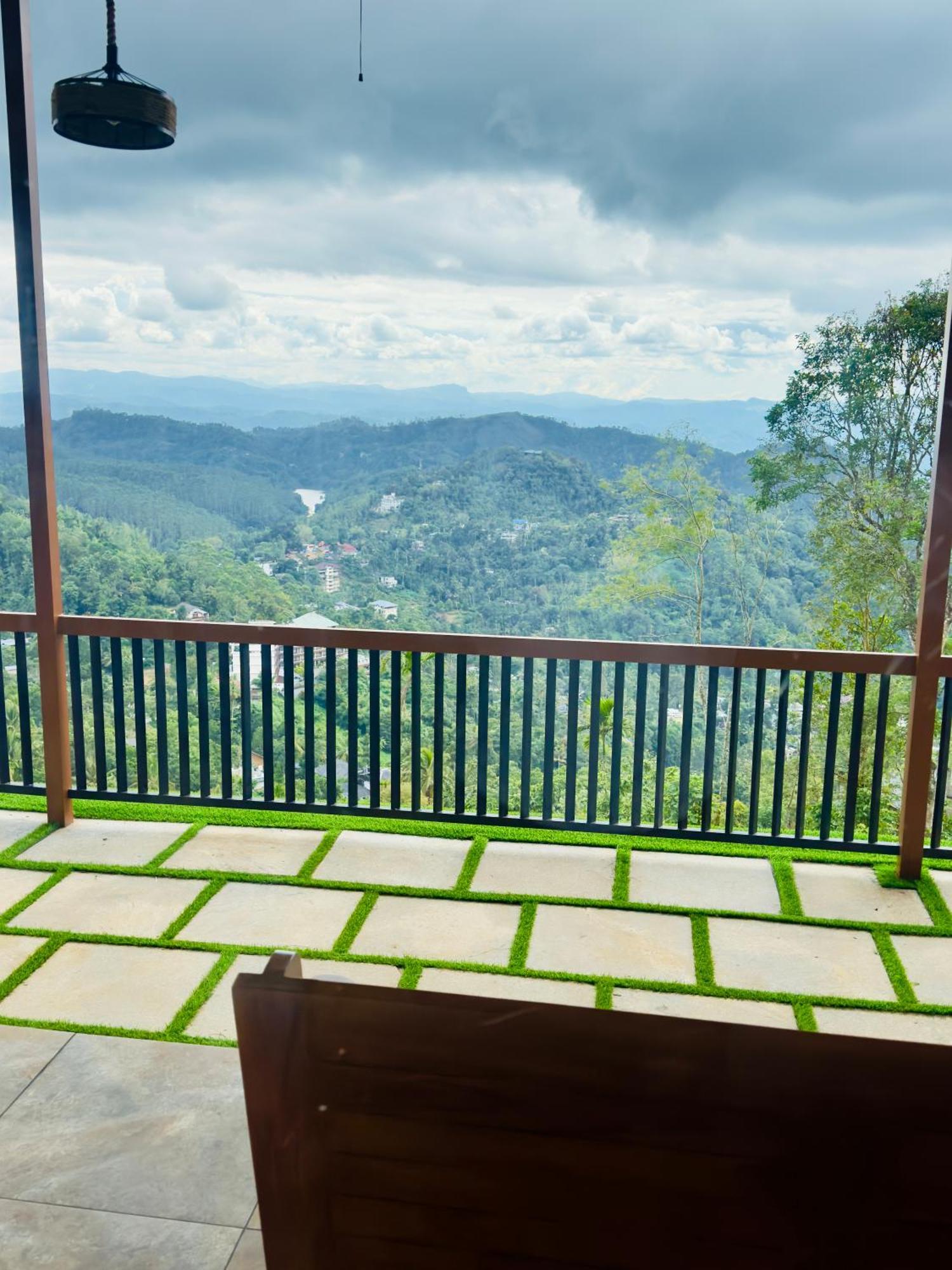 Misty Wonders Hotel Munnar Exterior foto